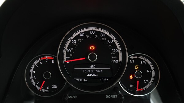 Used Volkswagen up! 2022 for sale - 76084729: Photo 11