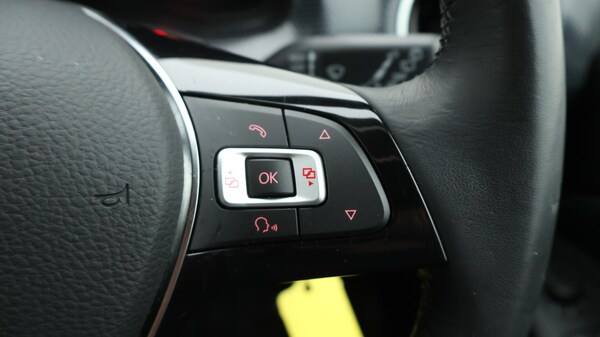 Used Volkswagen up! 2022 for sale - 76084729: Photo 24