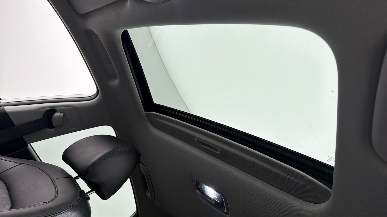 Used Hyundai KONA 2022 for sale - 78163724: Photo 28