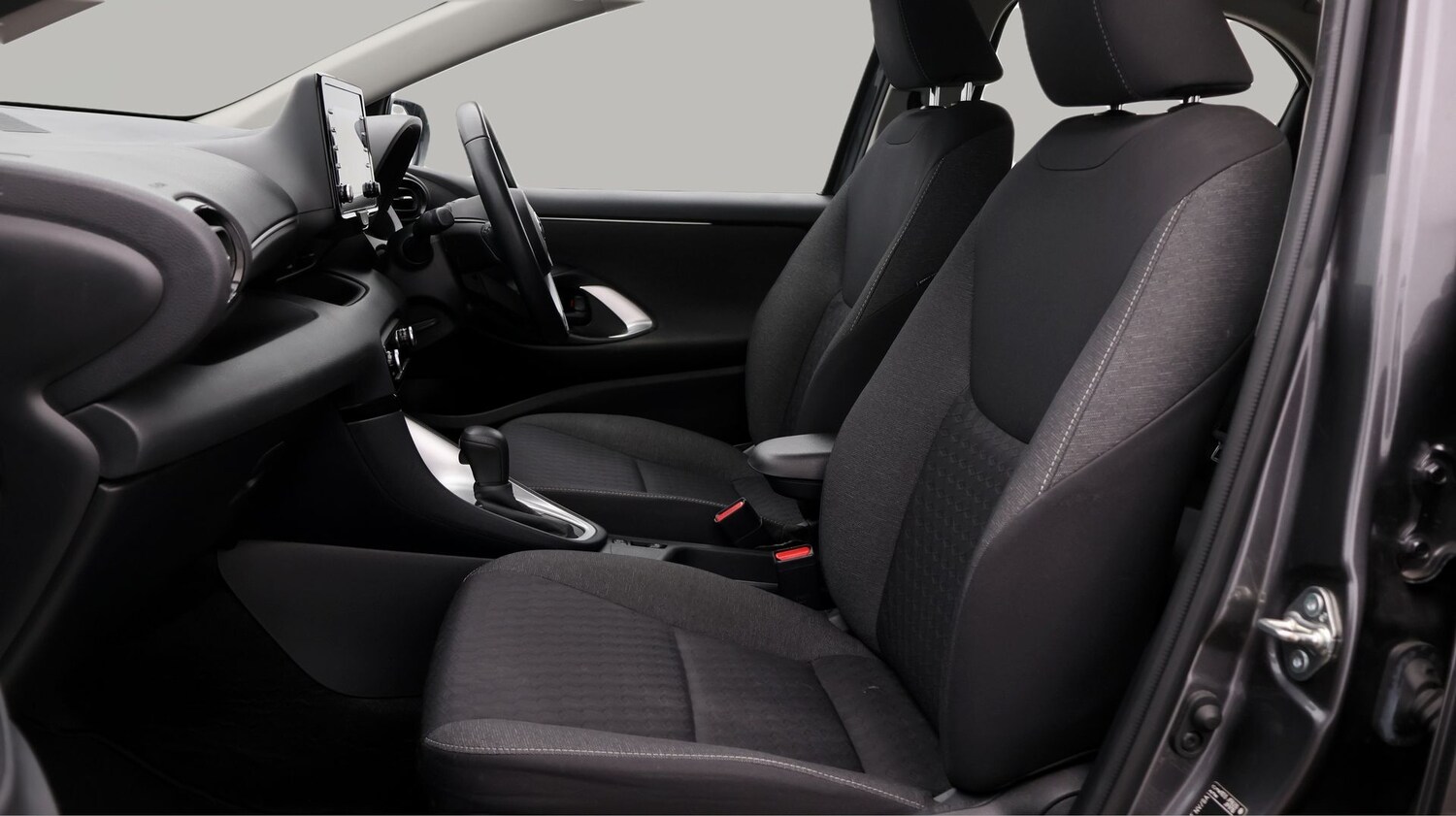 Used Toyota Yaris for sale - 77220945: Photo 14