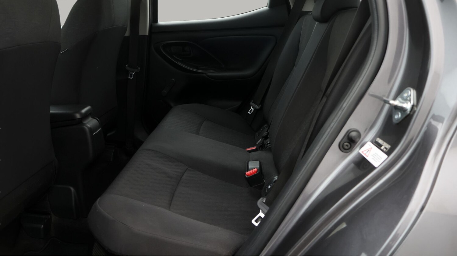 Used Toyota Yaris for sale - 77220945: Photo 16