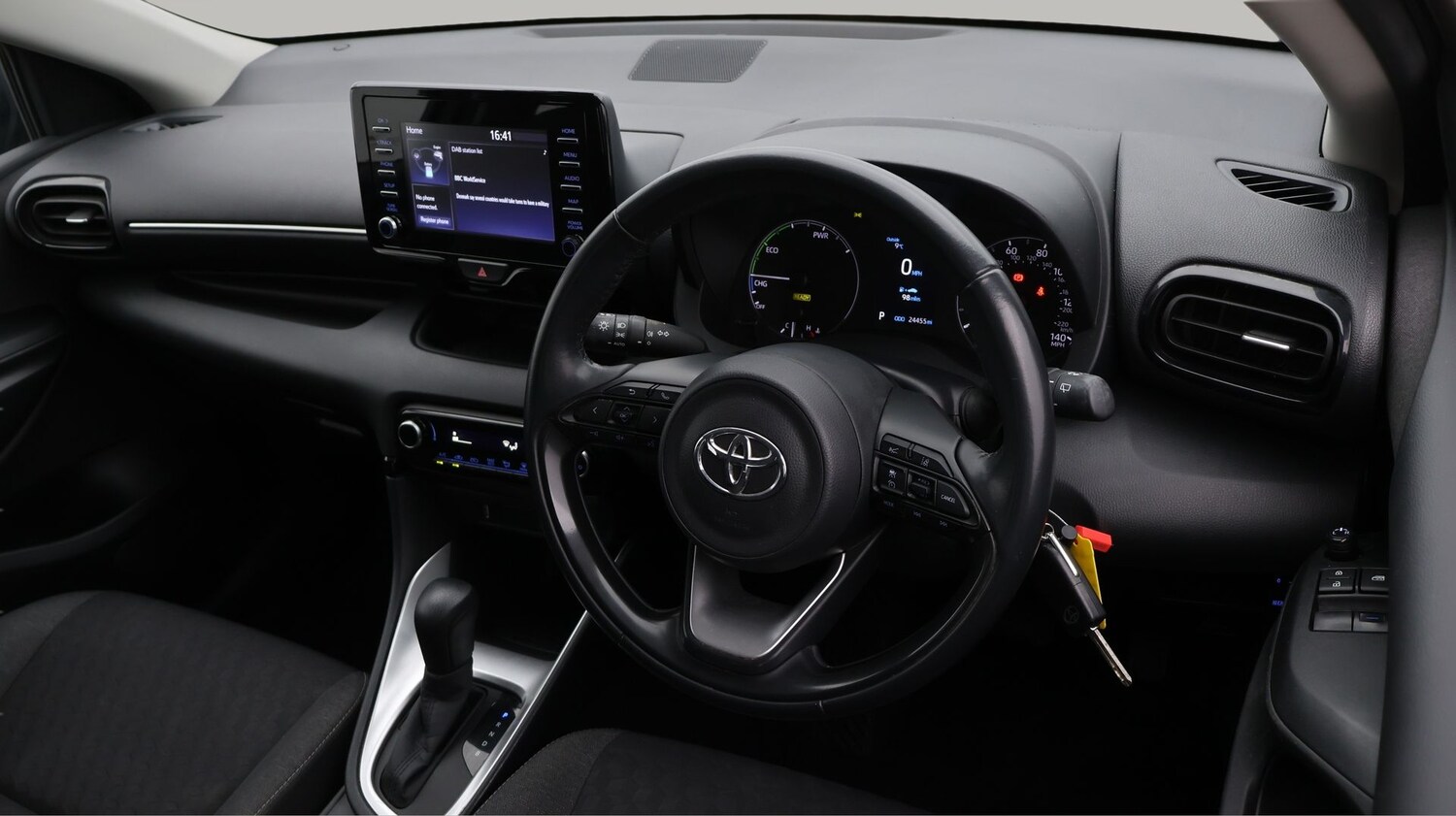 Used Toyota Yaris for sale - 77220945: Photo 9