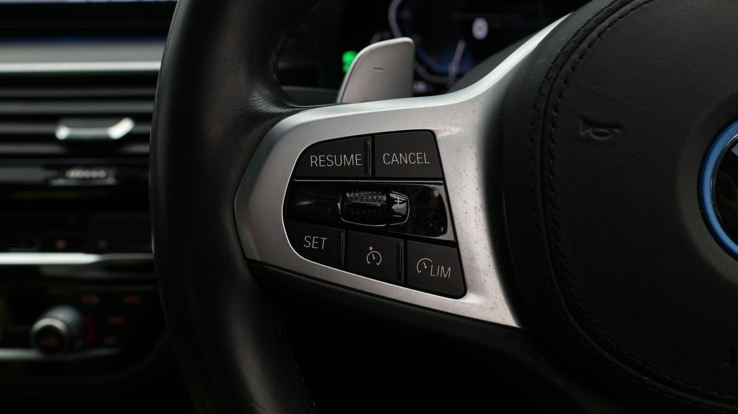 Used BMW 5 Series 2022 for sale - 77357630: Photo 25