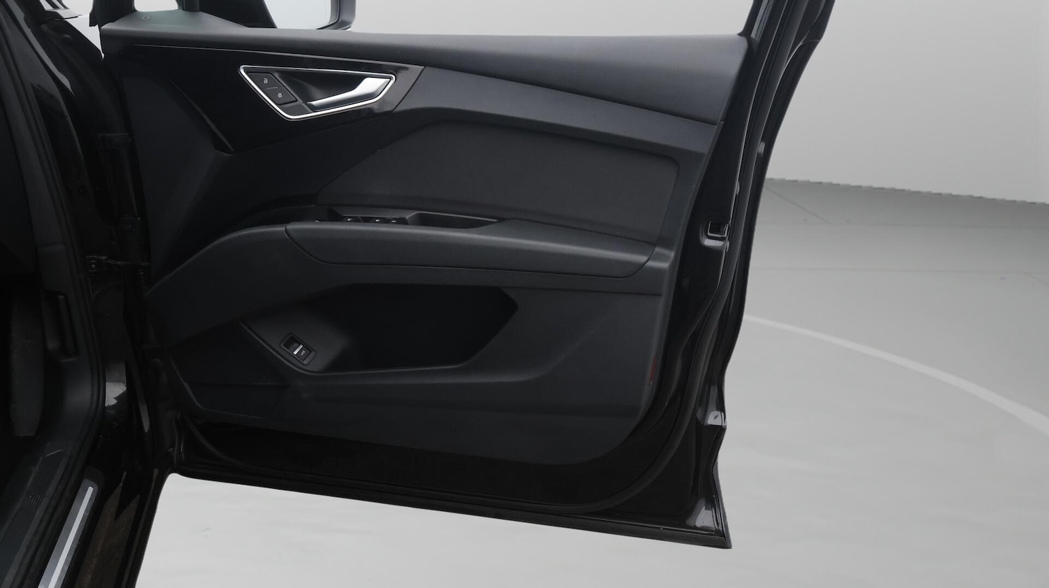 Used Audi Q4 e-tron 2023 for sale - 76771633: Photo 16