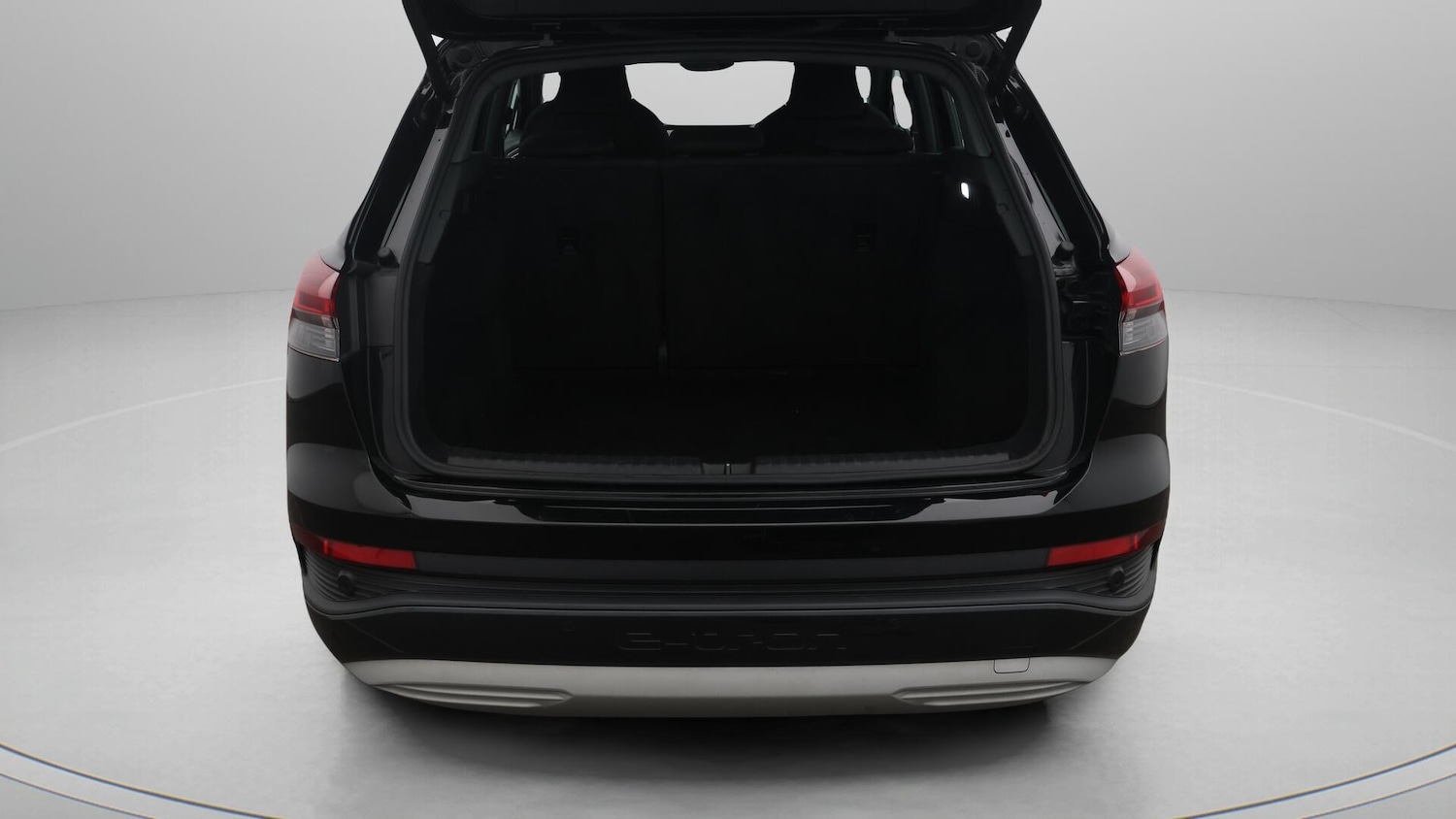 Used Audi Q4 e-tron 2023 for sale - 76771633: Photo 18