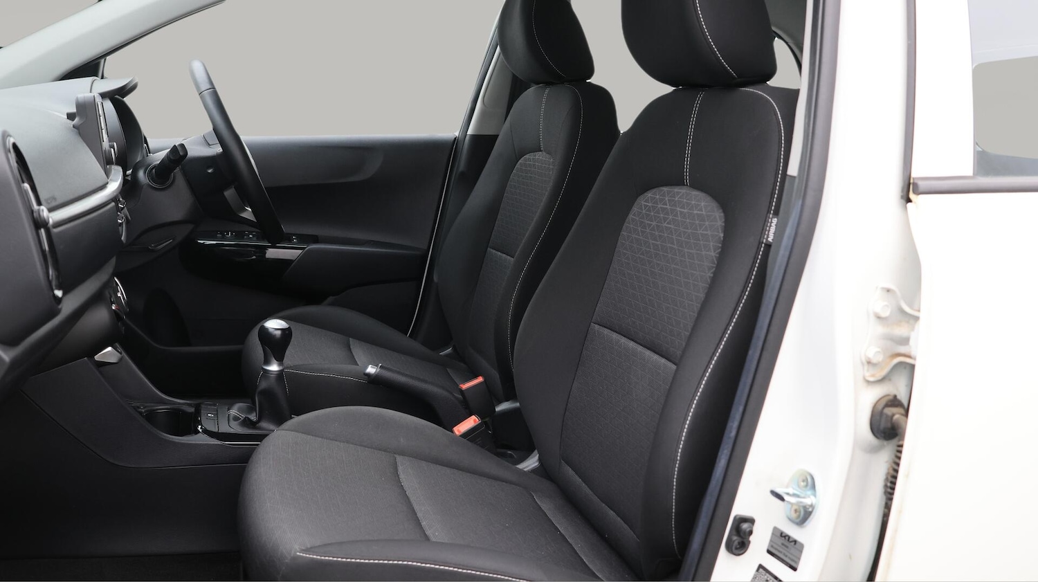 Used Kia Picanto 2022 for sale - 76360084: Photo 15