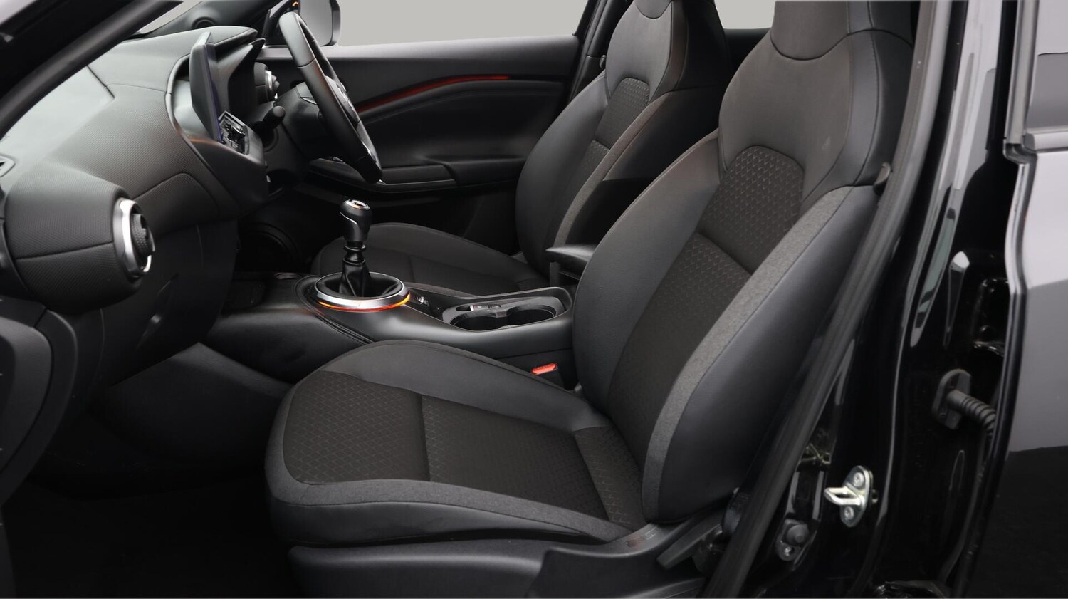 Used Nissan Juke 2024 for sale - 76561916: Photo 15