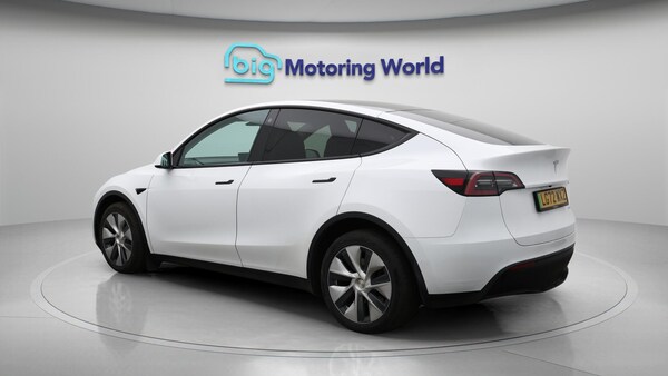 Used Tesla Model Y 2022 for sale - 76240165: Photo 6