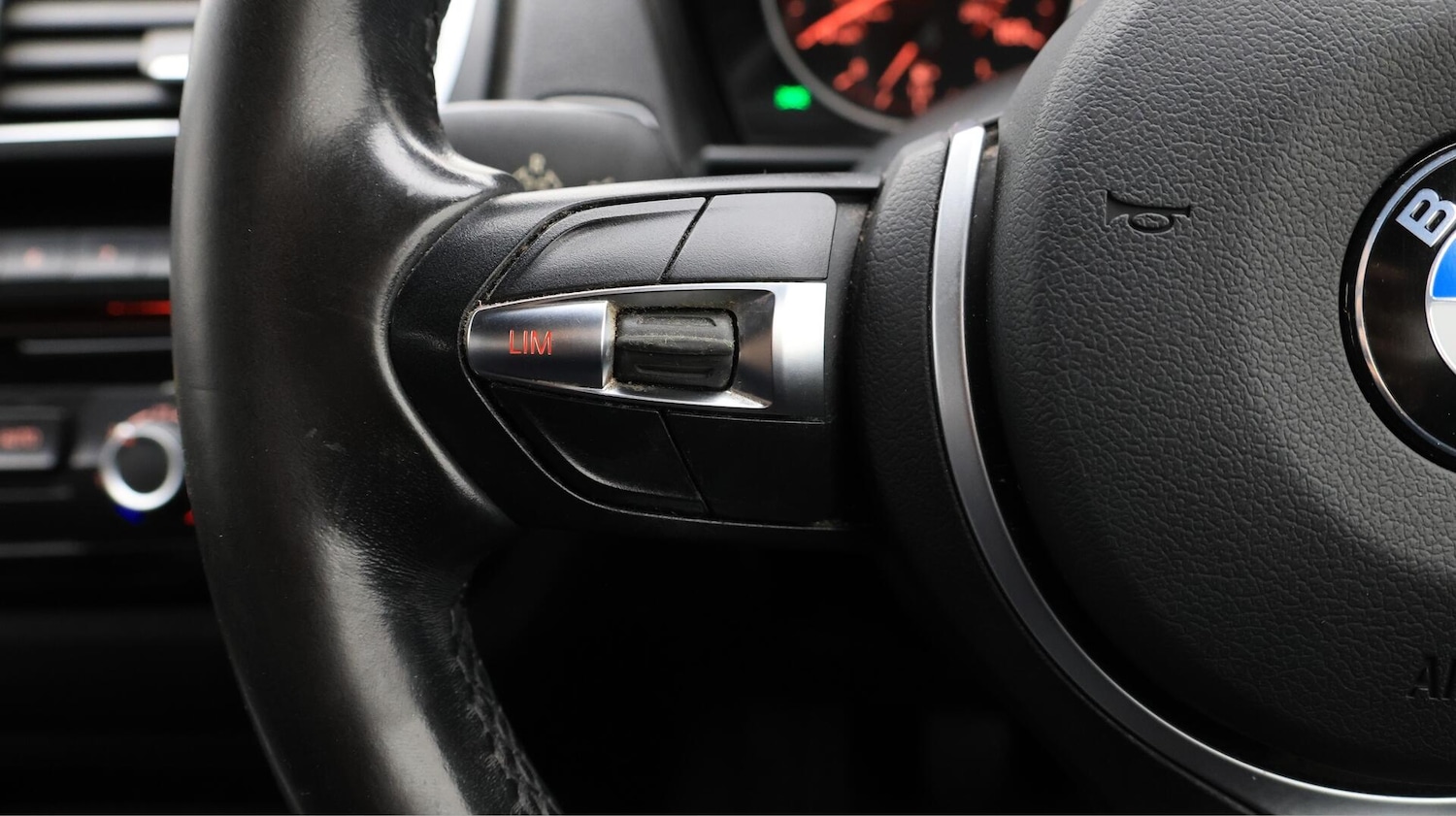 Used BMW 1 Series 2017 for sale - 76484907: Photo 25