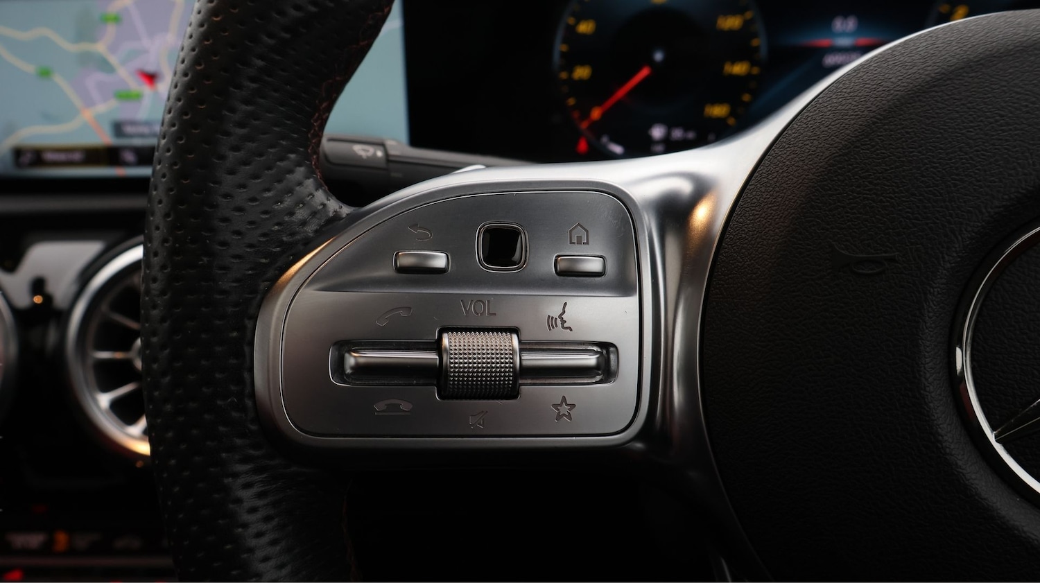 Used Mercedes-Benz CLA for sale - 77439635: Photo 25