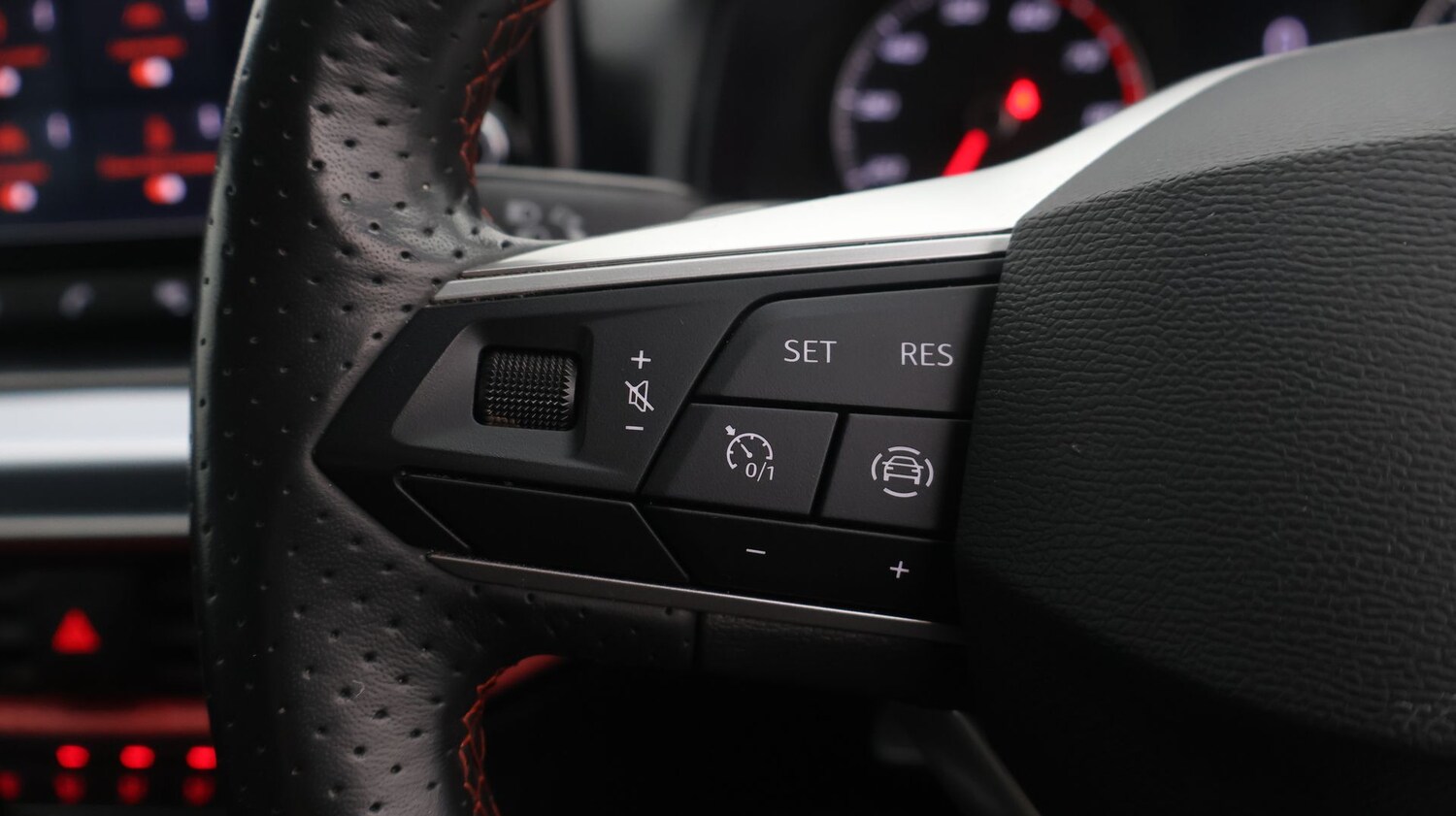 Used SEAT Arona 2023 for sale - 77094539: Photo 25