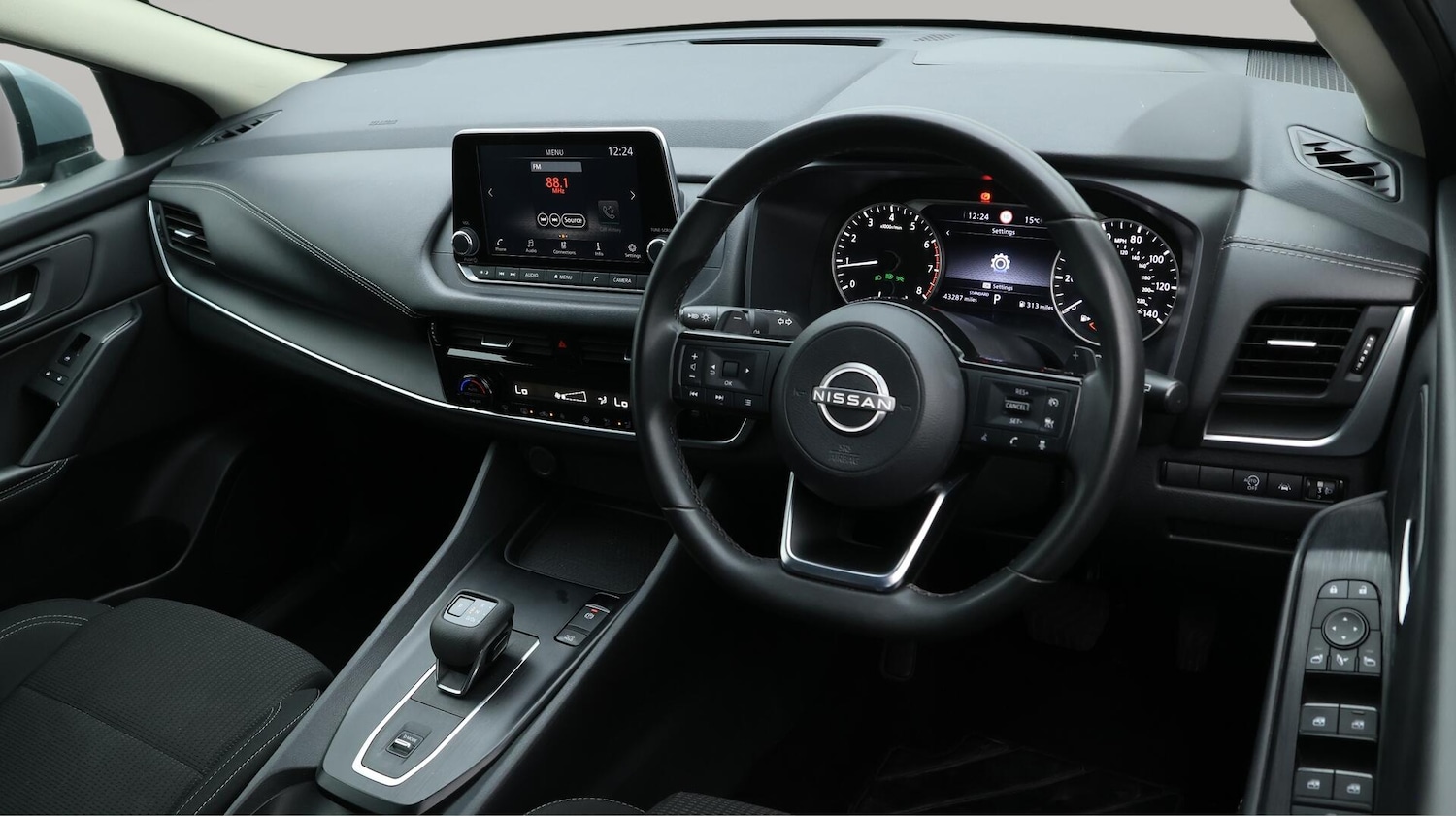 Used Nissan Qashqai 2023 for sale - 76099136: Photo 10