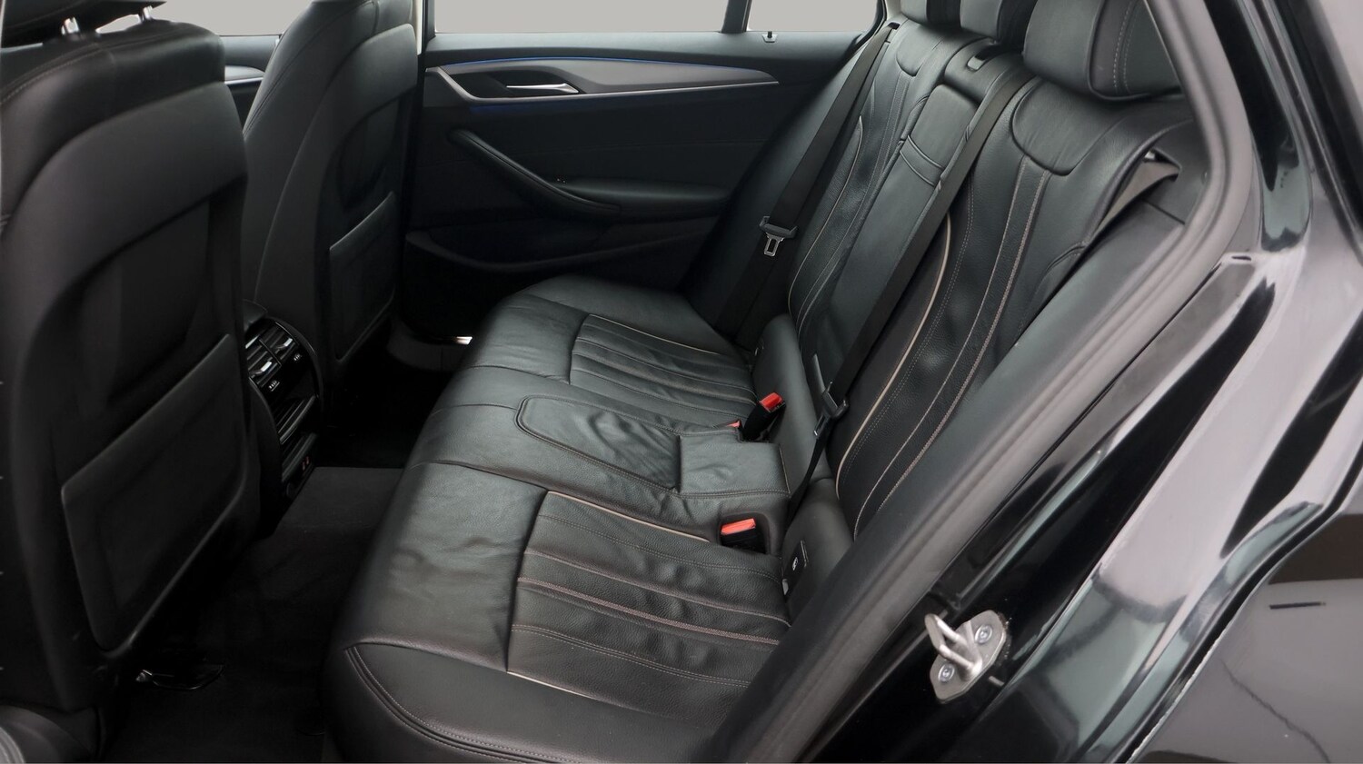 Used BMW 5 Series 2021 for sale - 77584893: Photo 16