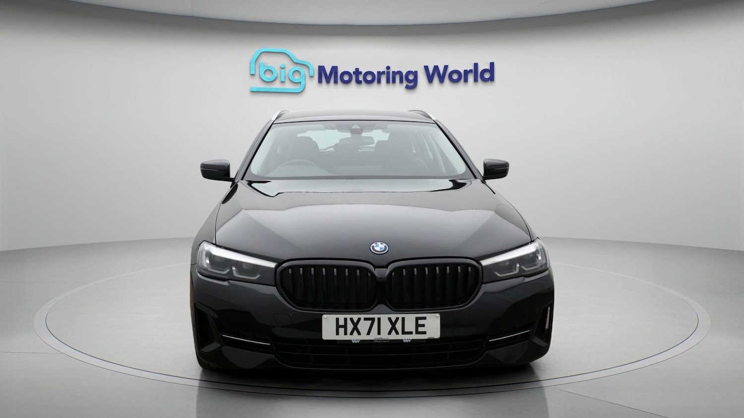 Used BMW 5 Series 2021 for sale - 77584893: Photo 2