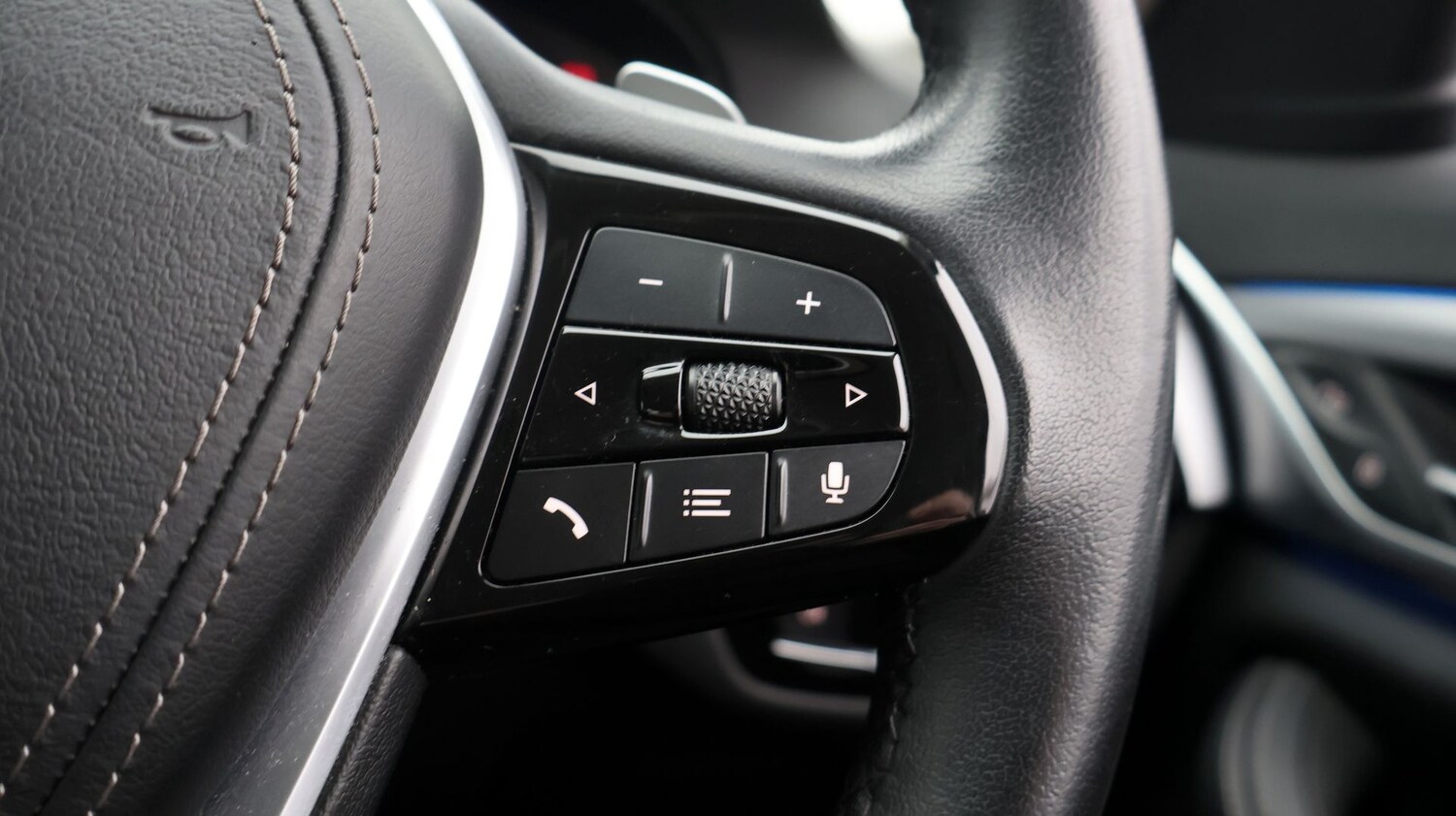 Used BMW 5 Series 2021 for sale - 77584893: Photo 26