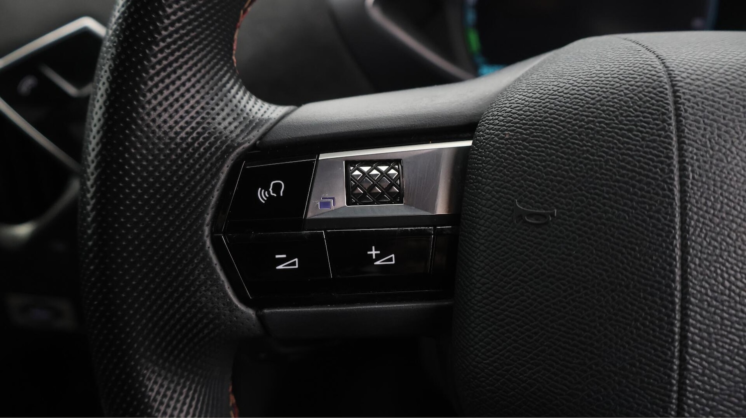 Used DS Automobiles DS 3 Crossback 2021 for sale - 76423035: Photo 24