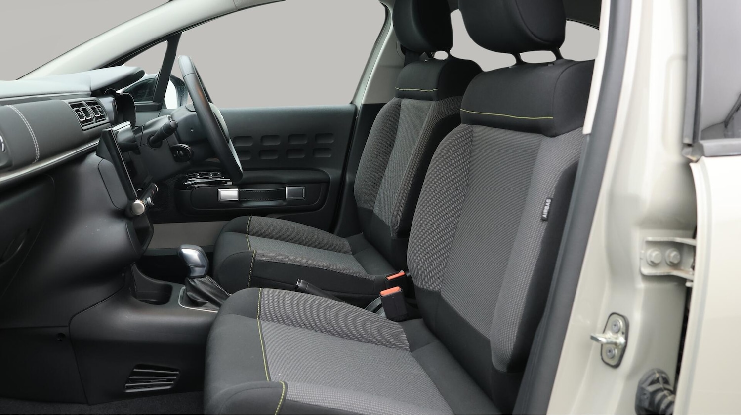 Used Citroen C3 2023 for sale - 76024542: Photo 15