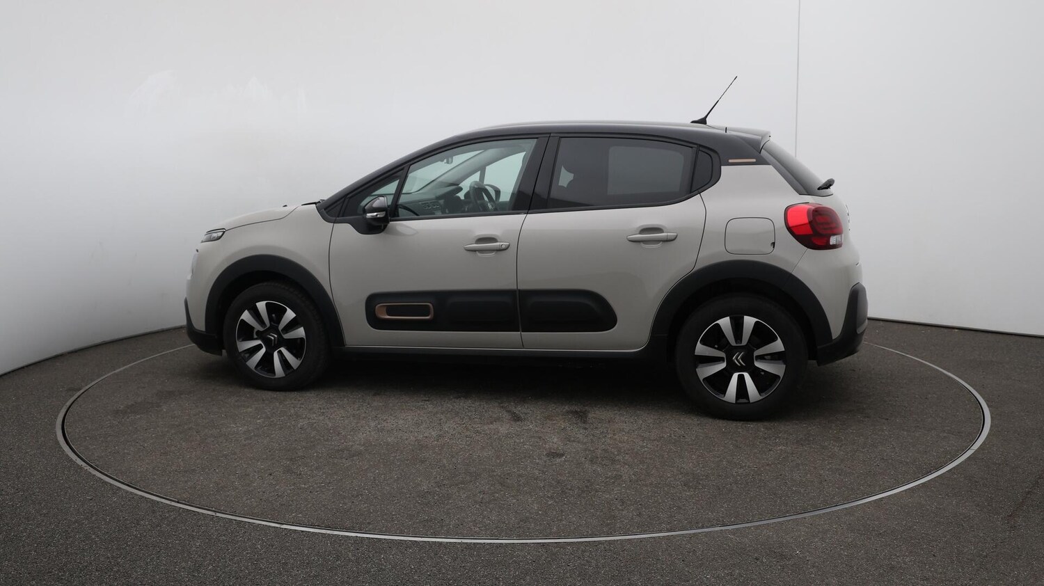 Used Citroen C3 2023 for sale - 76024542: Photo 60