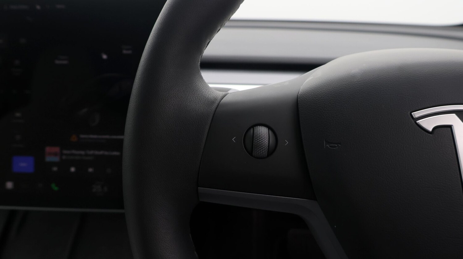 Used Tesla Model 3 2022 for sale - 77220378: Photo 23