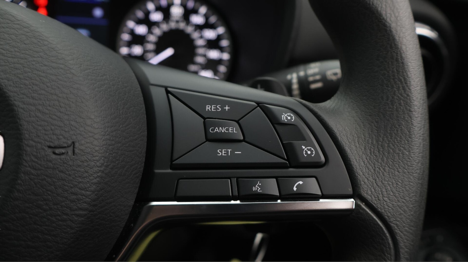 Used Nissan Juke 2023 for sale - 76572161: Photo 23