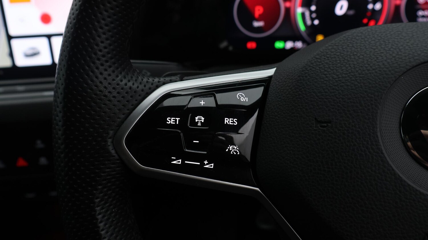 Used Volkswagen Golf 2022 for sale - 76484915: Photo 26