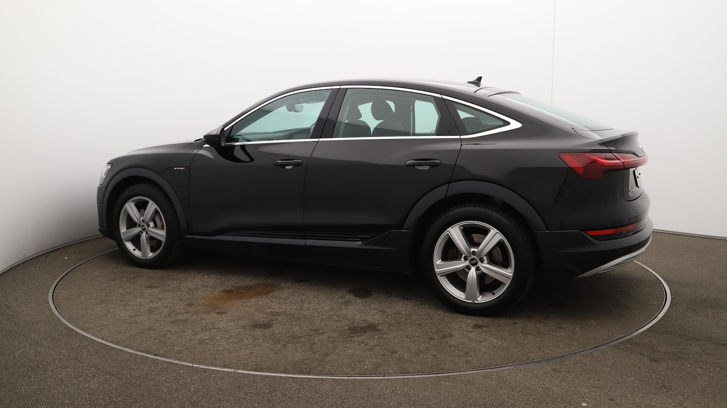 Used Audi e-tron 2022 for sale - 76560947: Photo 49