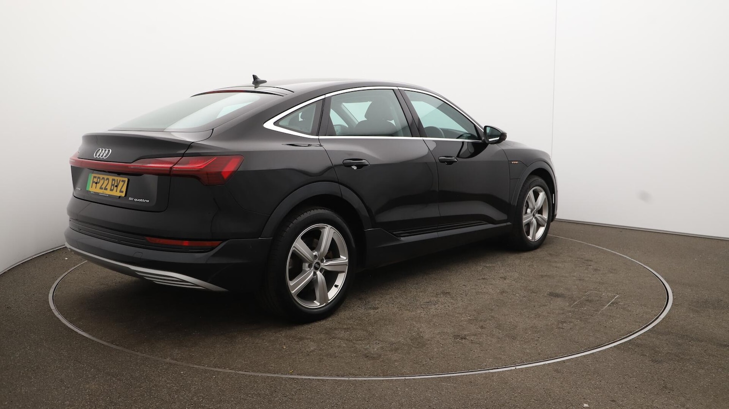 Used Audi e-tron 2022 for sale - 76560947: Photo 56