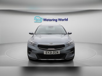 Used Kia XCeed 2021 for sale - 76283236: Photo 3