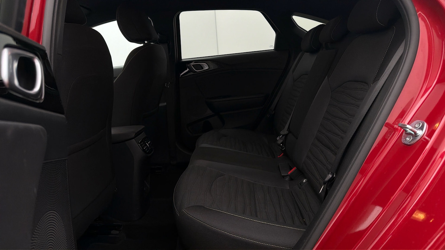 Used Kia Pro Ceed 2024 for sale - 77946901: Photo 15