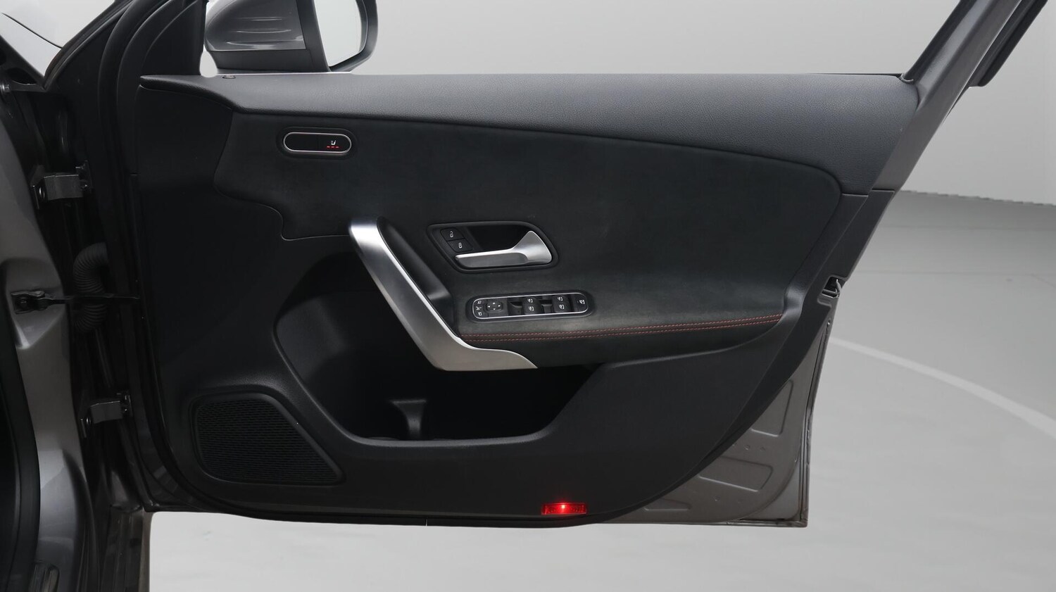 Used Mercedes-Benz A-Class 2020 for sale - 76612933: Photo 16