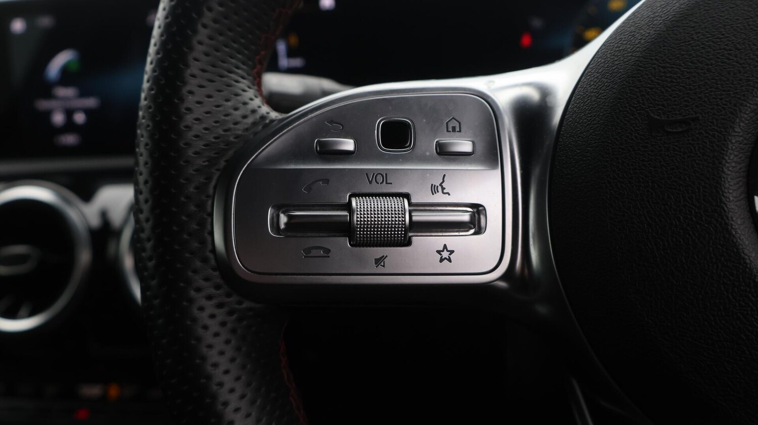 Used Mercedes-Benz A-Class 2020 for sale - 76612933: Photo 23