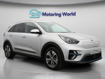 2020 (70) - 150kW 4 64kWh 5dr Auto