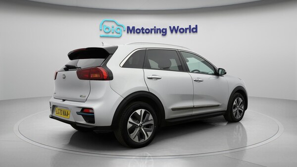 Used Kia Niro 2020 for sale - 76250970: Photo 8