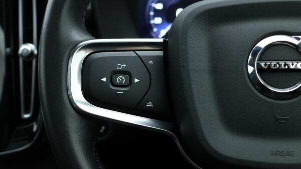 Used Volvo XC40 2020 for sale - 76179461: Photo 27