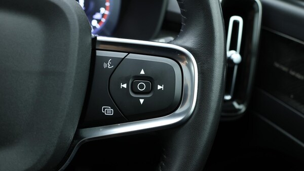 Used Volvo XC40 2020 for sale - 76179461: Photo 28