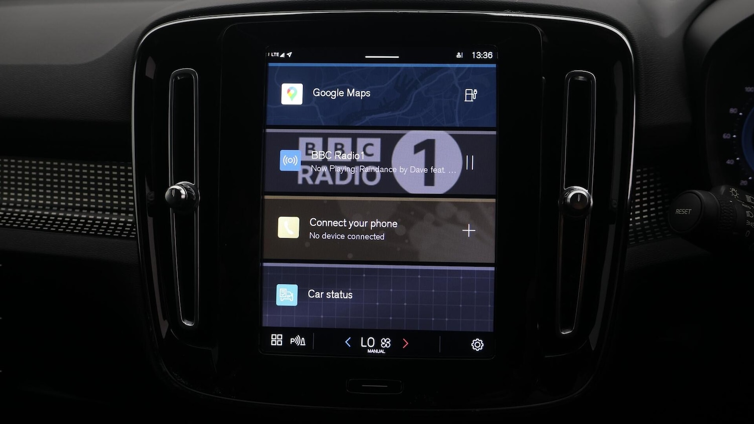 Used Volvo XC40 2021 for sale - 76549971: Photo 11