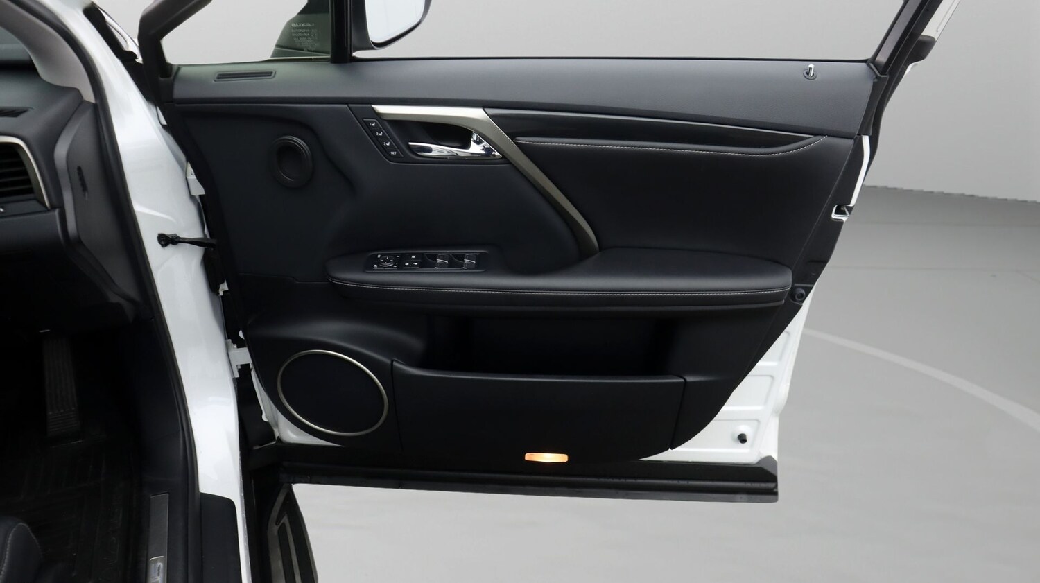 Used Lexus RX for sale - 77195378: Photo 15