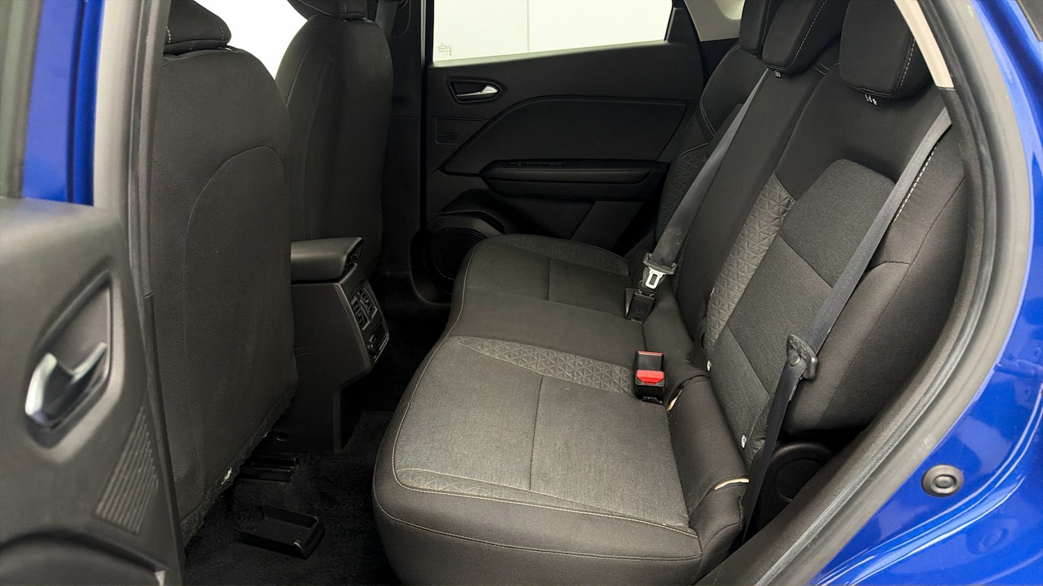 Used Renault Captur 2023 for sale - 78075177: Photo 15