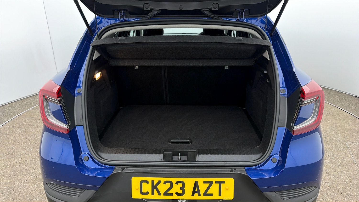 Used Renault Captur 2023 for sale - 78075177: Photo 16