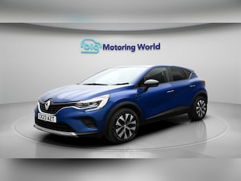 Used Renault Captur 2023 for sale - 78075177: Photo