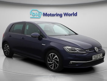 Volkswagen - Golf