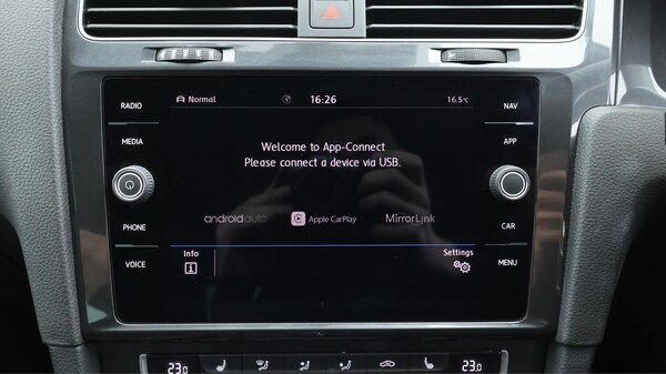 Used Volkswagen Golf 2020 for sale - 76240251: Photo 25