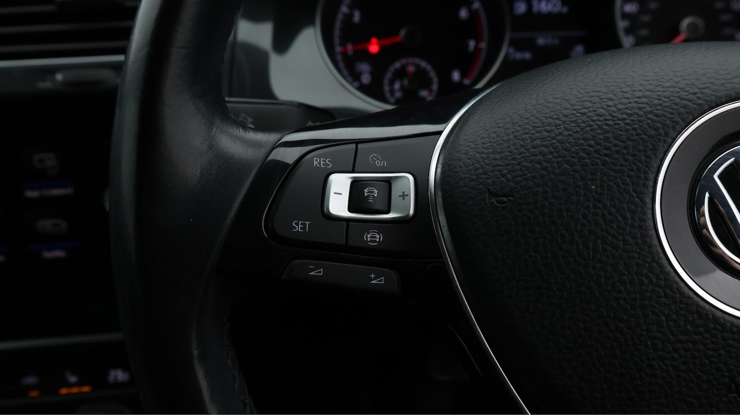 Used Volkswagen Golf 2020 for sale - 76240251: Photo 27