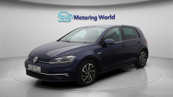 Used Volkswagen Golf 2020 for sale - 76240251: Photo 4