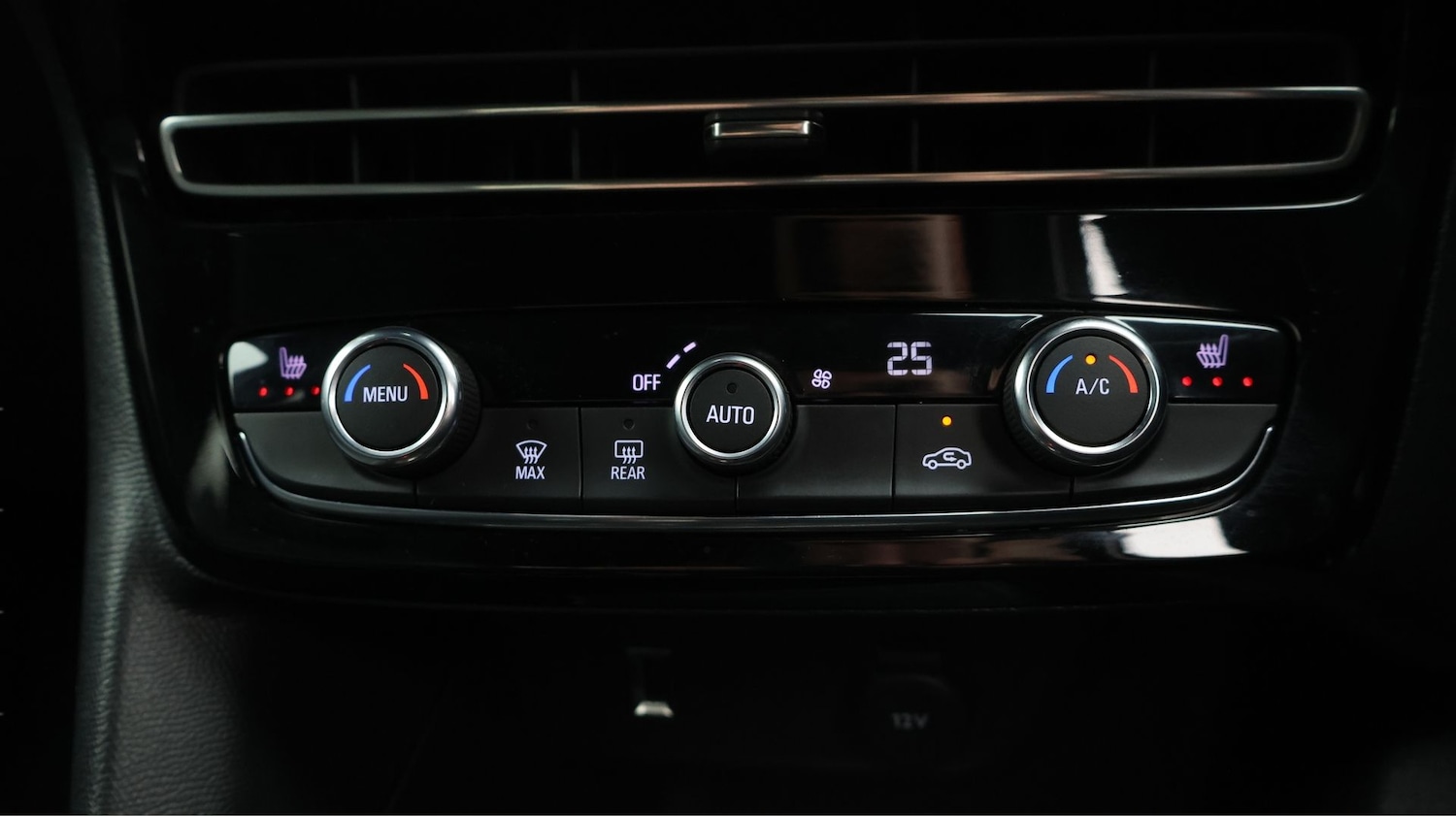 Used Vauxhall Mokka 2021 for sale - 77846621: Photo 12