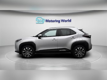 Used Toyota Yaris Cross 2022 for sale - 79030279: Photo