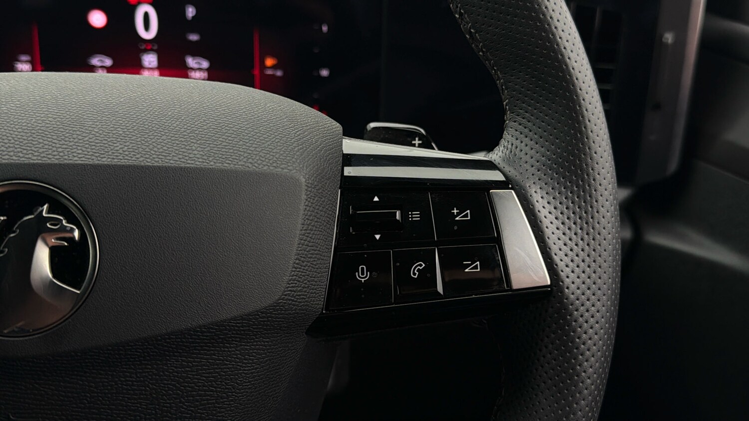 Used Renault Clio 2024 for sale - 78163748: Photo 24