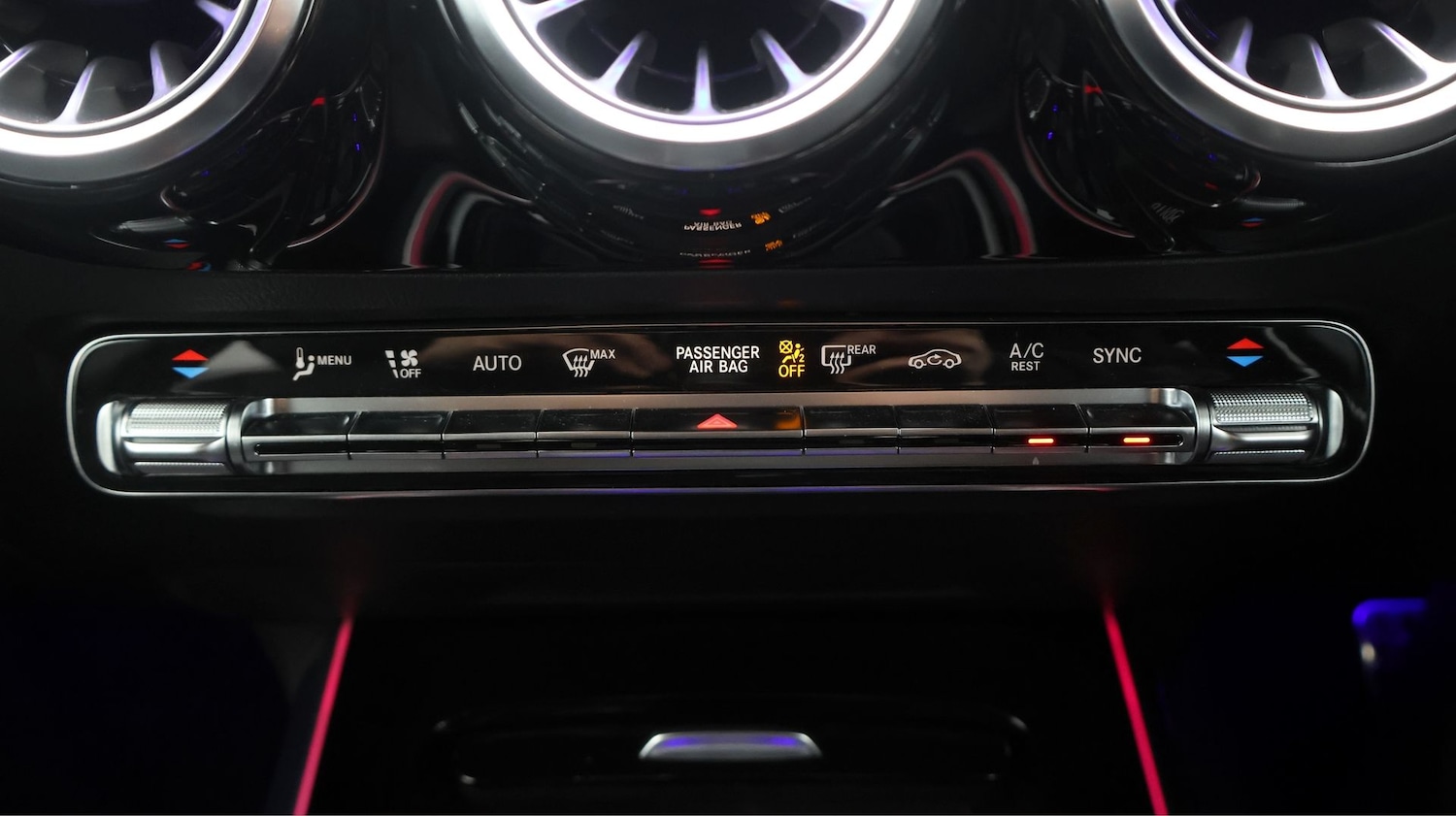 Used Mercedes-Benz GLA 2023 for sale - 77490158: Photo 12