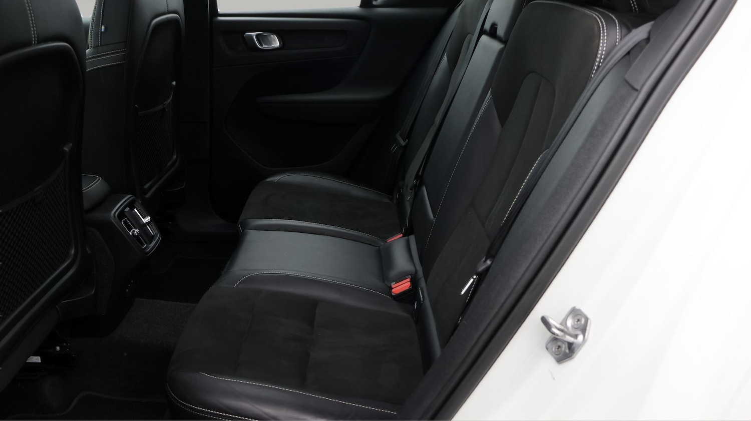 Used Volvo XC40 2021 for sale - 77643895: Photo 16