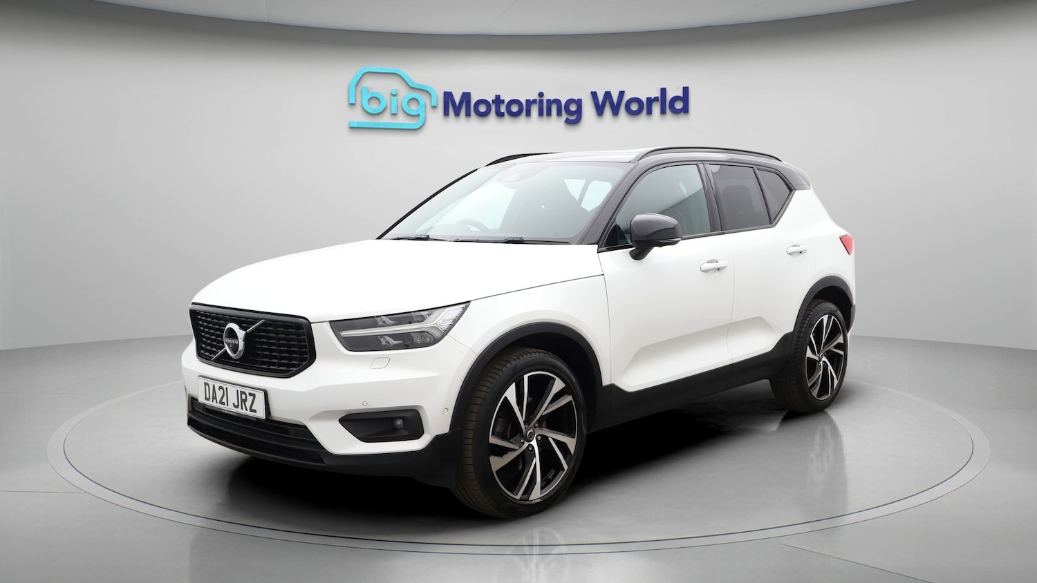 Used Volvo XC40 2021 for sale - 77643895: Photo 3